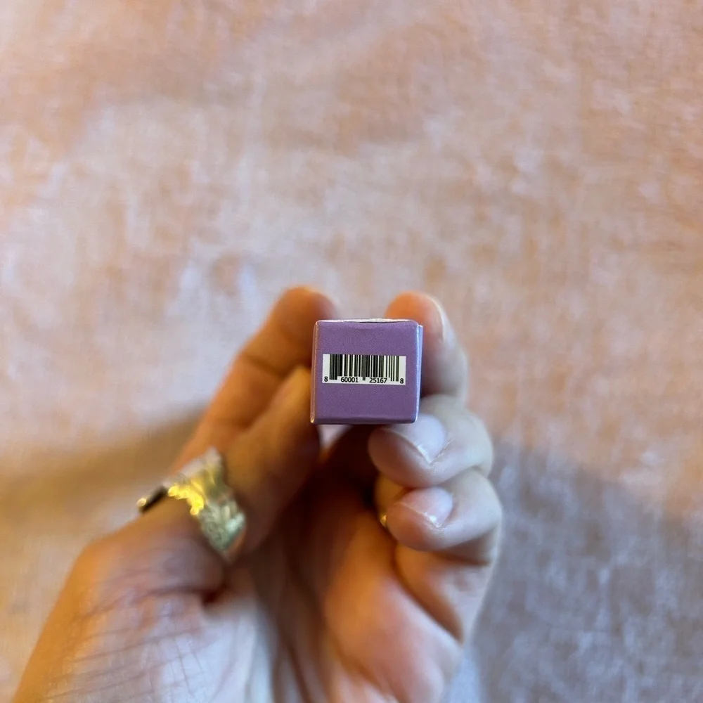 Formula Z Iamsopretty shadow stick duo in pretty magic liquid and cream stick